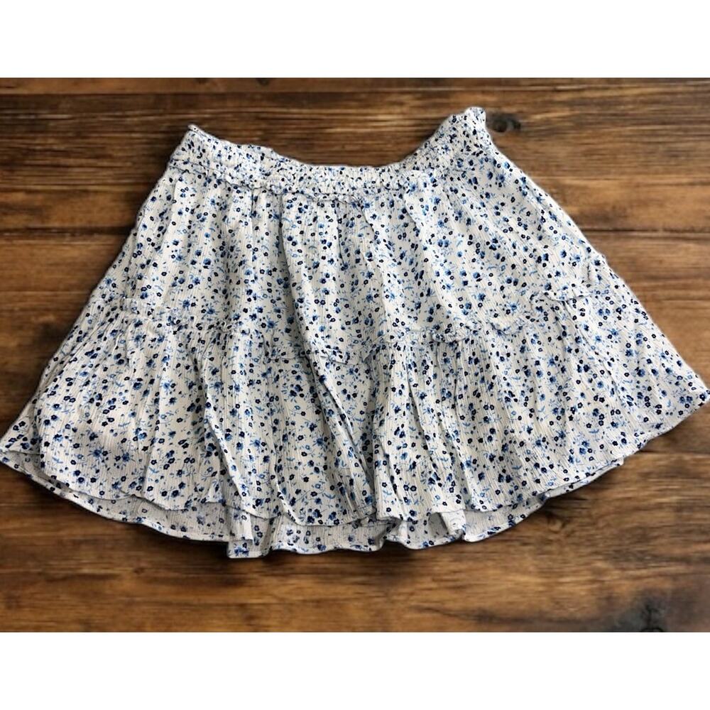 Storia Floral Tiered Short Skirt Sz L Blue White Lined Elastic Waist Coquette